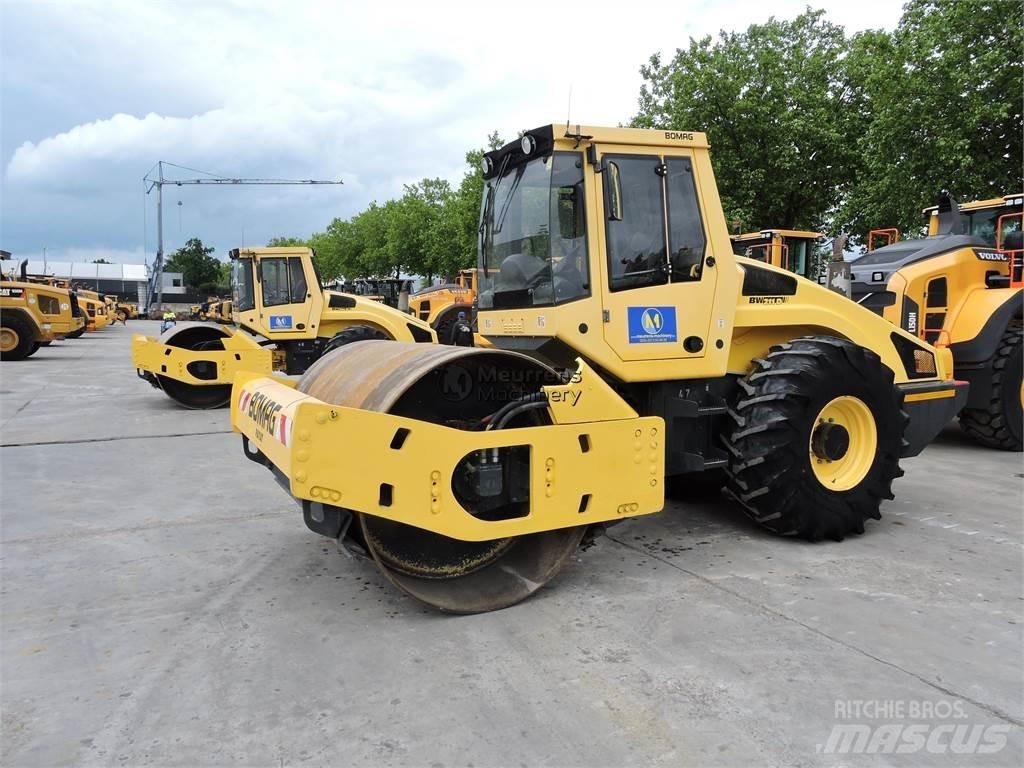 Bomag BW211D-4 GERMAN Andre tromler
