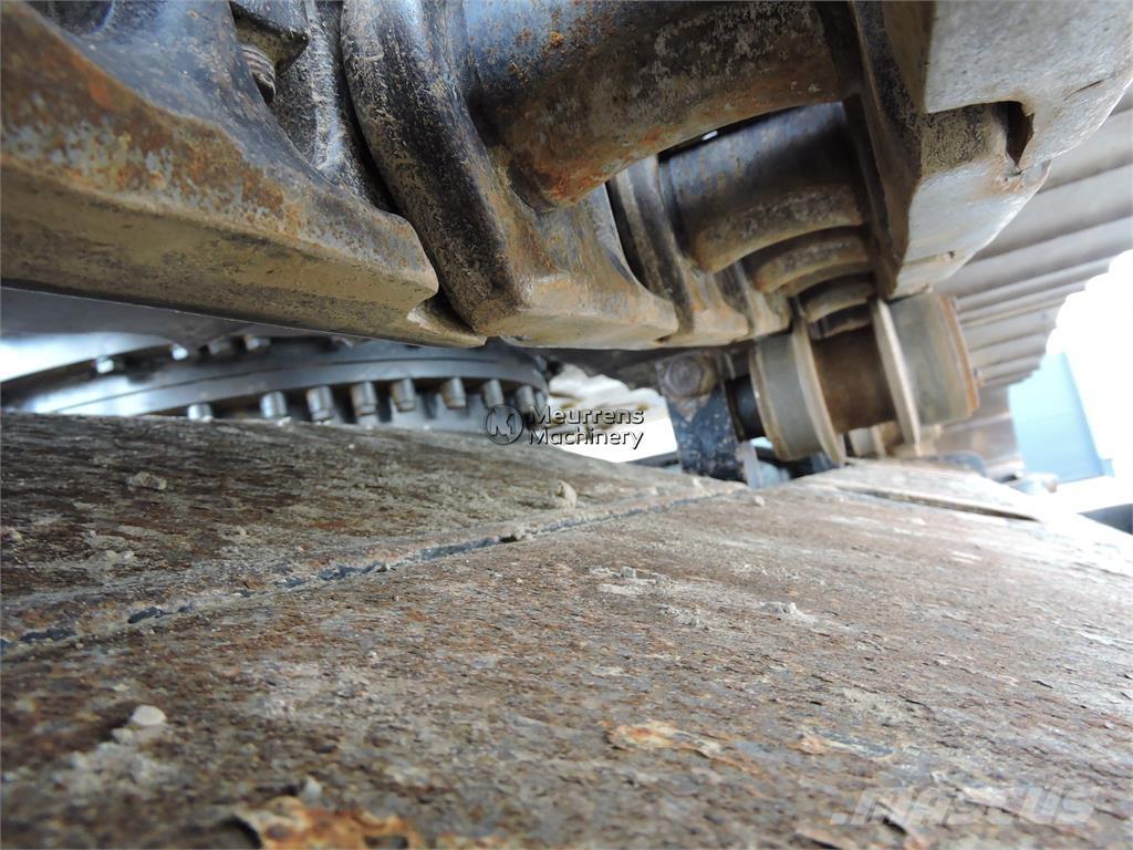 CAT 323N Gravemaskiner på larvebånd