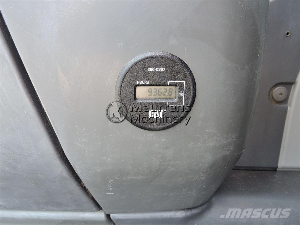 CAT 328 D Gravemaskiner på larvebånd
