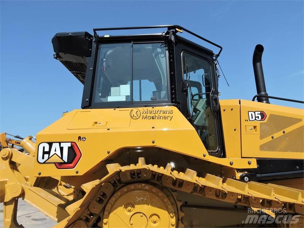 CAT D5 Bulldozere