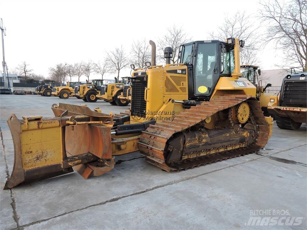 CAT D6NLGP Bulldozere