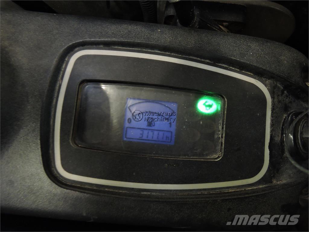 JCB 8035 Entreprenør - Andet