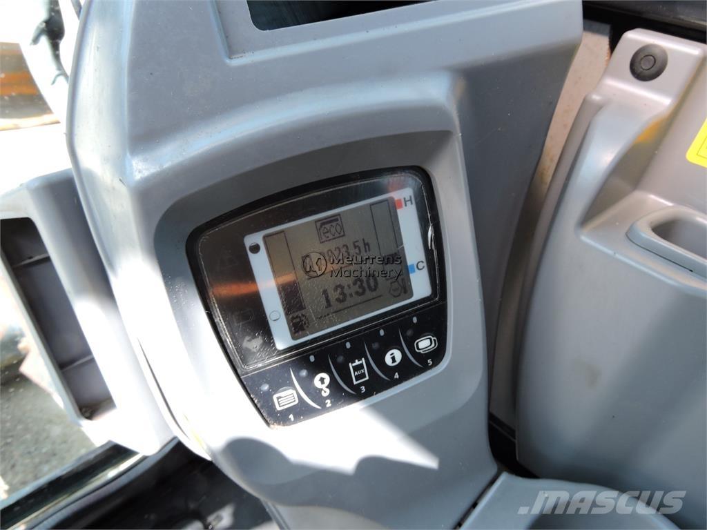 Kubota KX080-4 Entreprenør - Andet