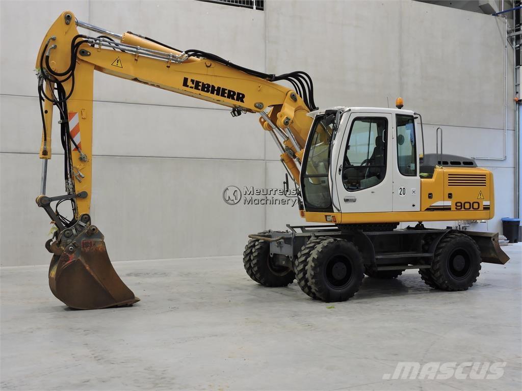 Liebherr A900C Gravemaskiner på hjul