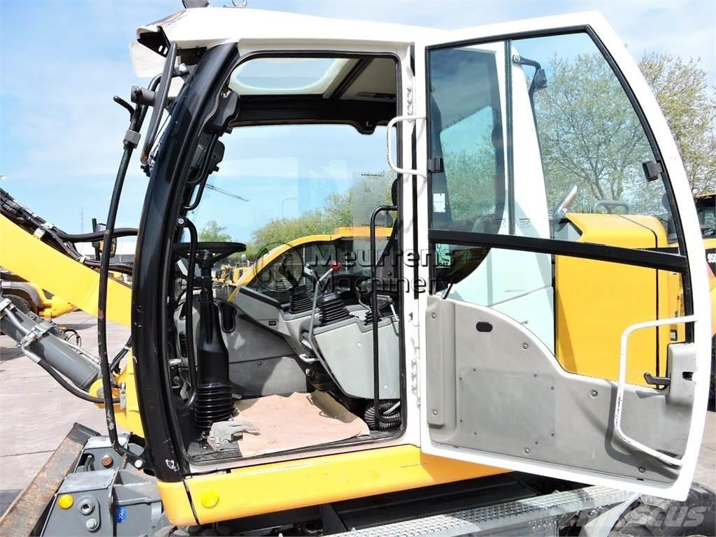 Liebherr A910 Gravemaskiner på hjul