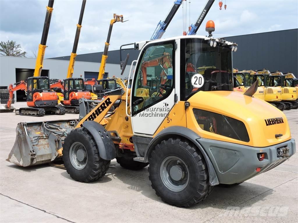 Liebherr L508 + FORK Læssemaskiner på hjul
