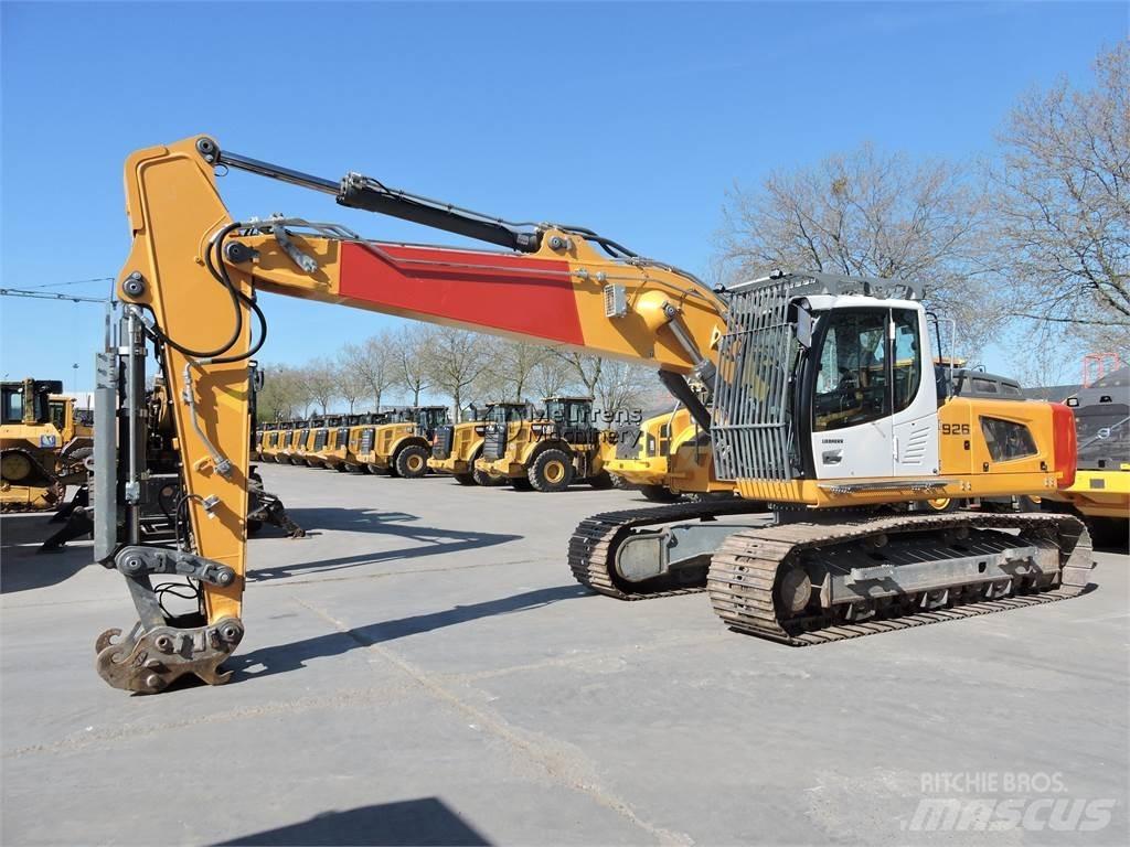Liebherr R926LC Gravemaskiner på larvebånd