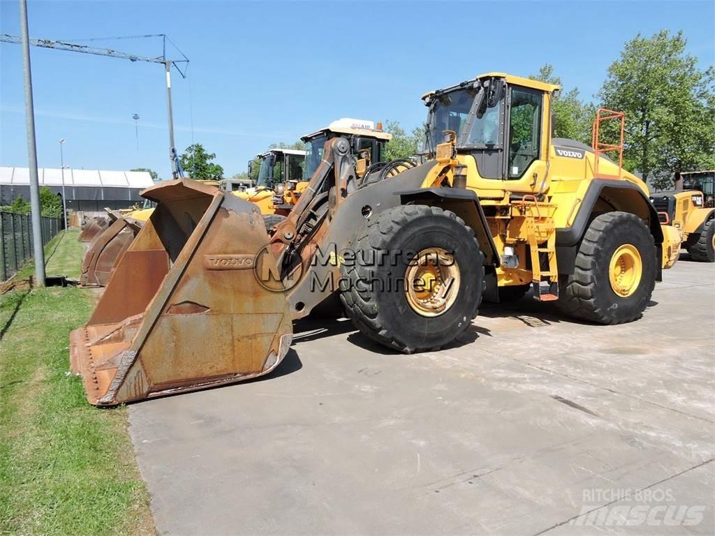 Volvo L220H Læssemaskiner på hjul