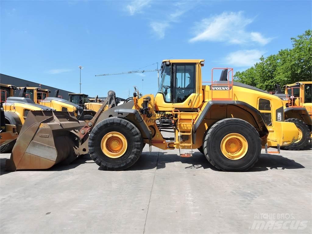 Volvo L220H Læssemaskiner på hjul