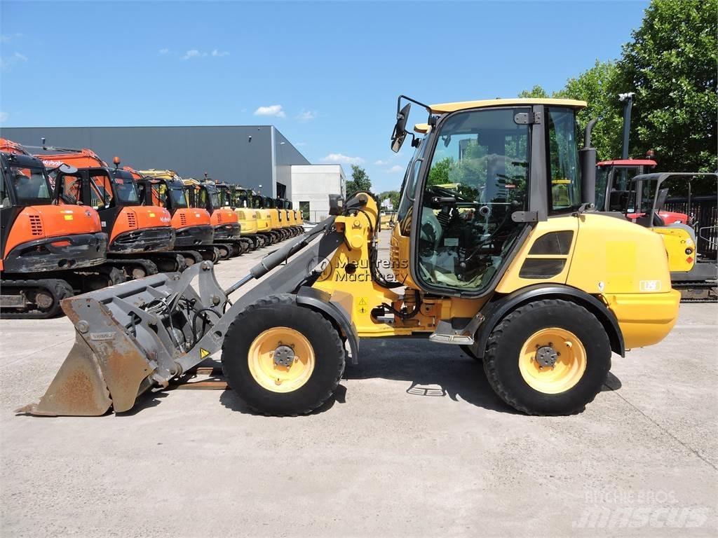 Volvo L25F + FORK Læssemaskiner på hjul
