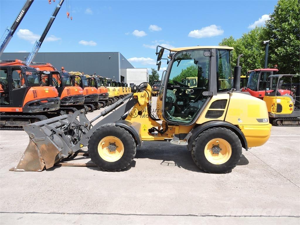 Volvo L25F + FORK Læssemaskiner på hjul