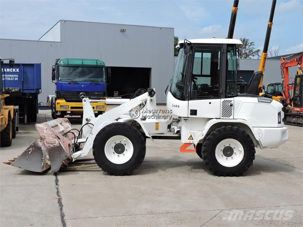 Volvo L30G + FORK Læssemaskiner på hjul