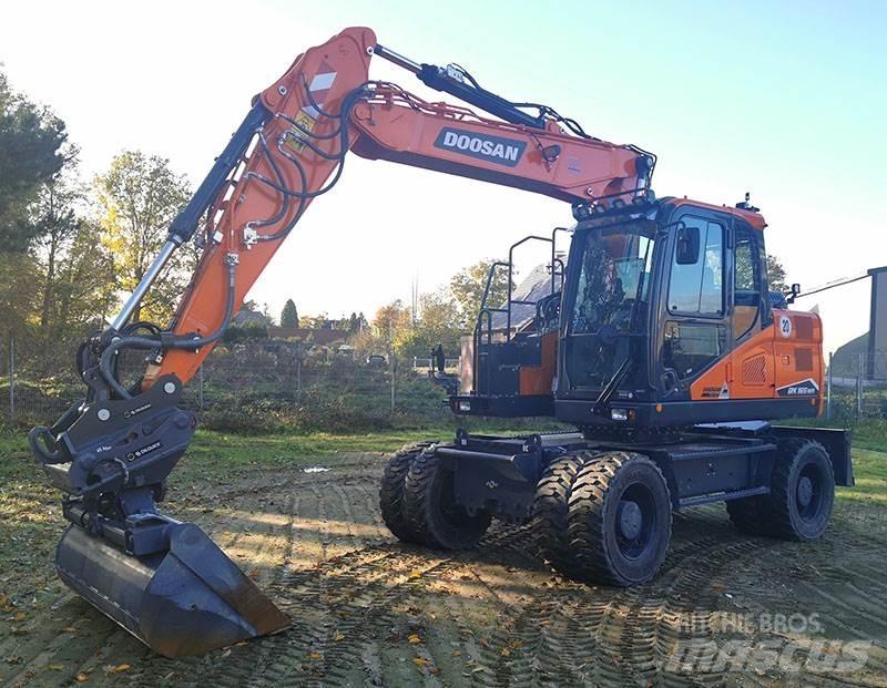 Doosan DX 165 WR-7 Gravemaskiner på hjul