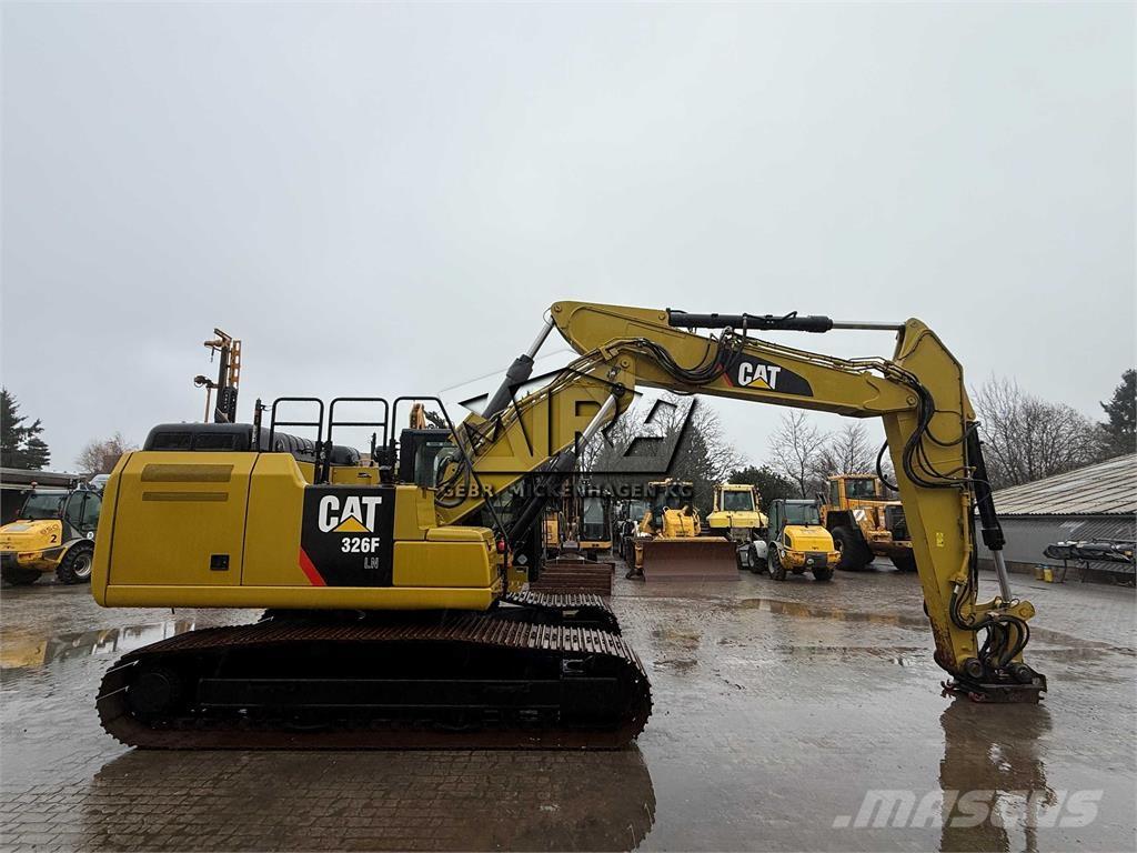 CAT 326 F LN Gravemaskiner på larvebånd
