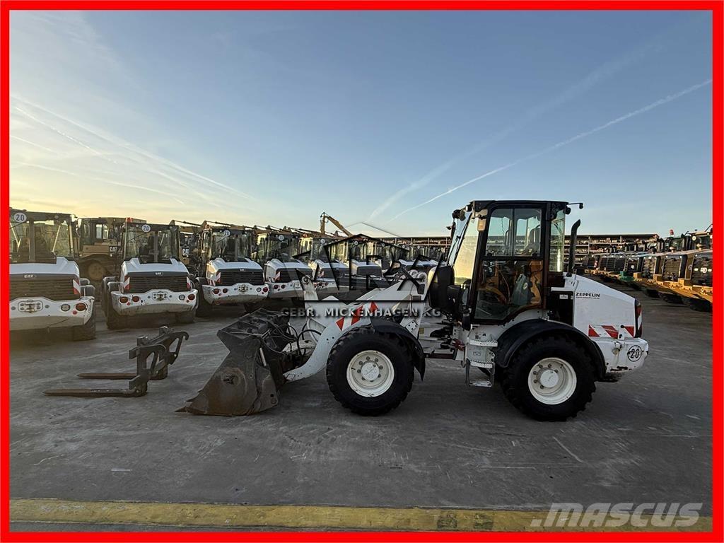 CAT 908M Læssemaskiner på hjul