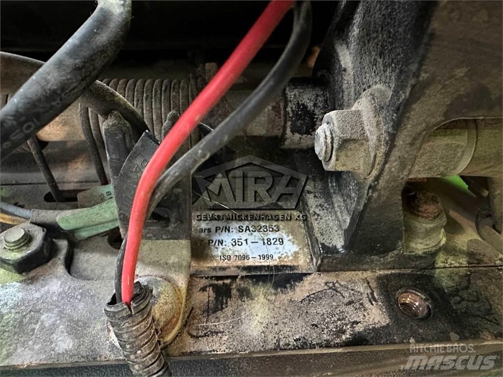 CAT 966 KXE / Sitz Kabiner og interiør