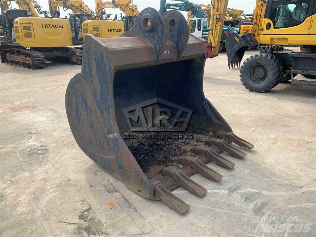 Komatsu 1800 mm Gravarme