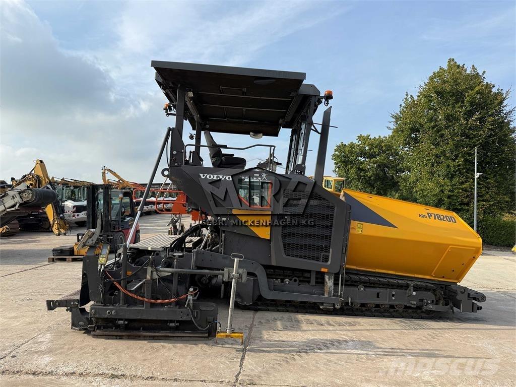 Volvo ABG P 7820 D Asfaltudlæggere