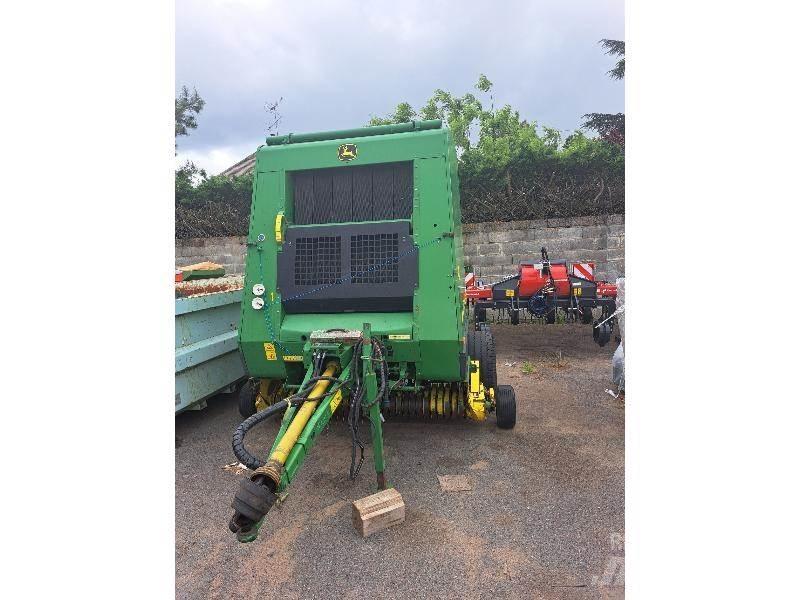 John Deere 592 Rundballe-pressere