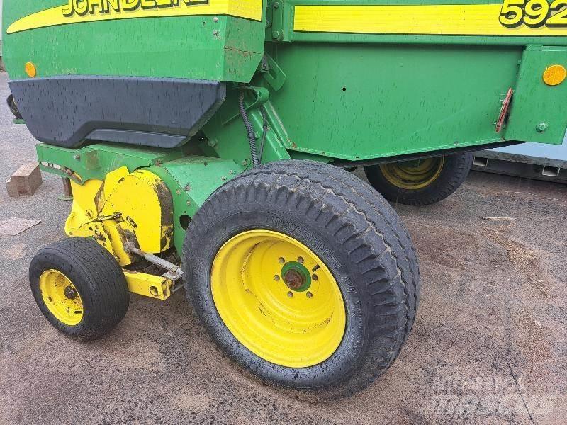 John Deere 592 Rundballe-pressere