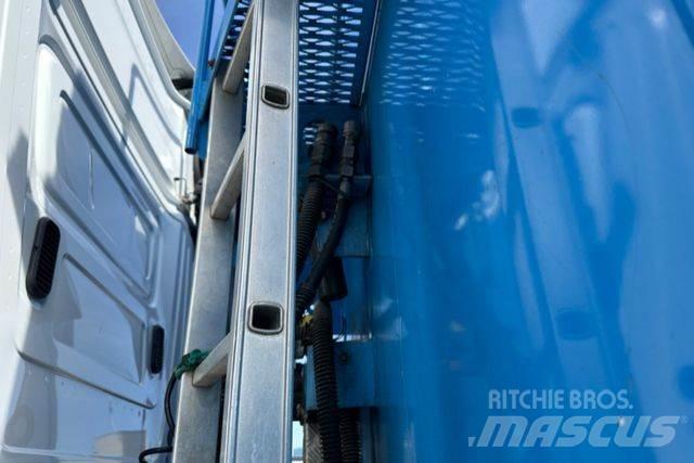 Carnehl CSS/AL 93m3 Semi-trailer med fast kasse