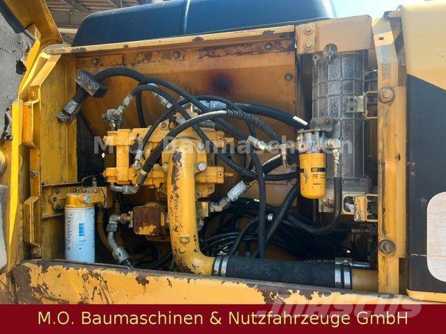 CAT 322 BLN / Gravemaskiner på larvebånd