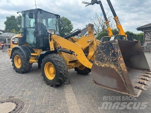 CAT 908 Læssemaskiner på hjul