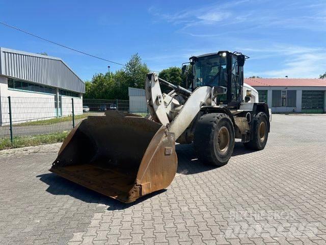 CAT 938 M / High Lift Læssemaskiner på hjul