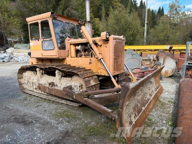 CAT D6C Bulldozer på larvebånd
