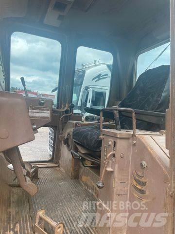 CAT D6D Bulldozer på larvebånd