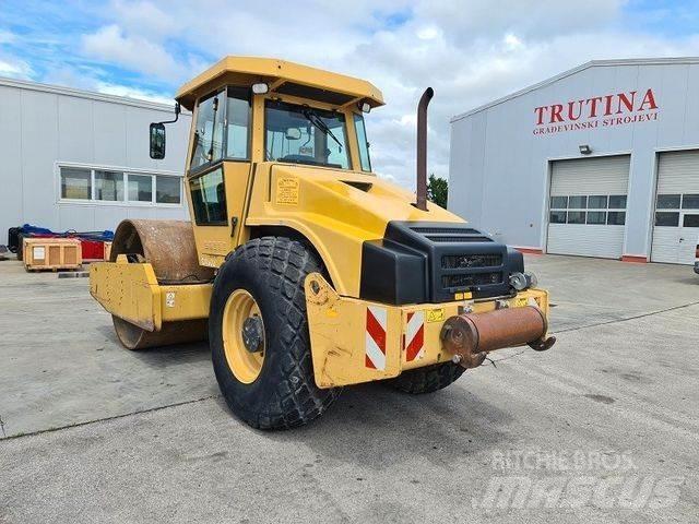 Dynapac CA302D Andre tromler