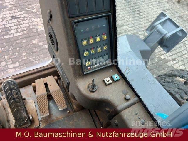 Fuchs MHL 350 Gravemaskiner på hjul