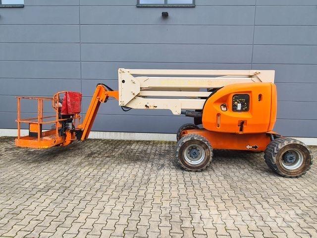 JLG 450 AJ - Bomlifte med knækarm