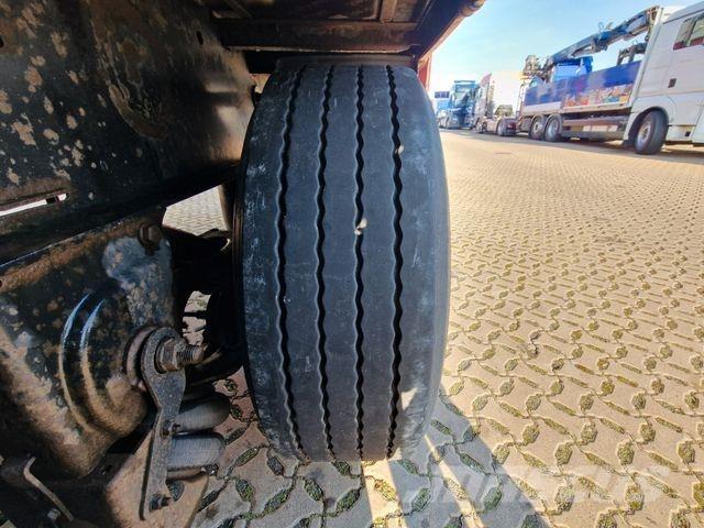 Kögel SN 24 / EDSCHA Semi-trailer med Gardinsider