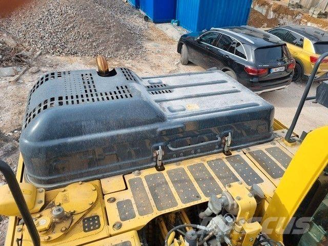 Komatsu PC210LC11 Gravemaskiner på larvebånd