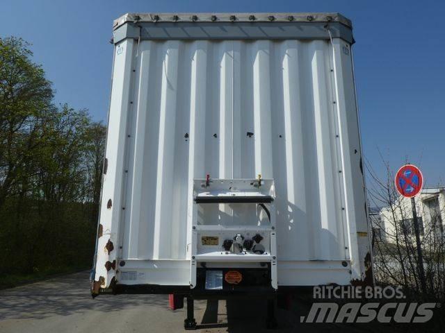 Krone SD Semi-trailer med Gardinsider