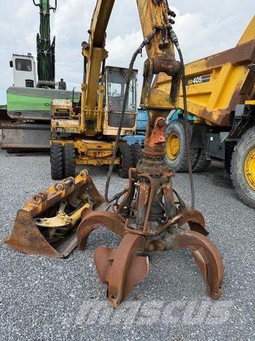 Liebherr A902 Gravemaskiner på hjul
