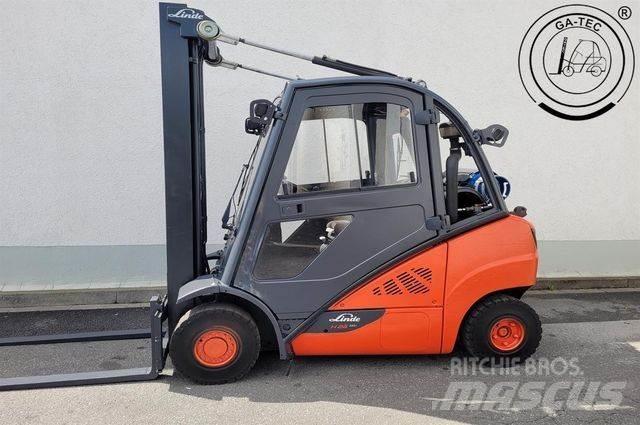 Linde H25T LPG gaffeltrucks