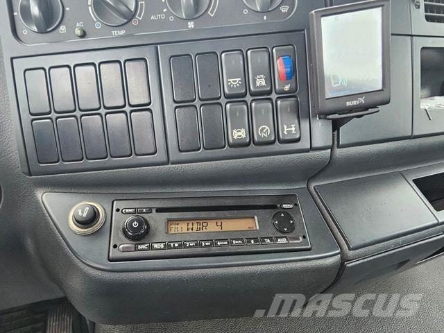 MAN 12.220 Lastbil med lad/Flatbed