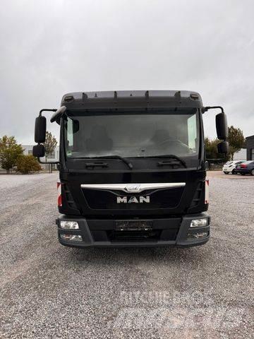 MAN 8.220 Pickup/Sideaflæsning