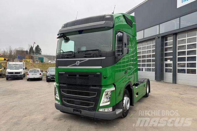 MAN TGX 33.520 6x4 Trækkere