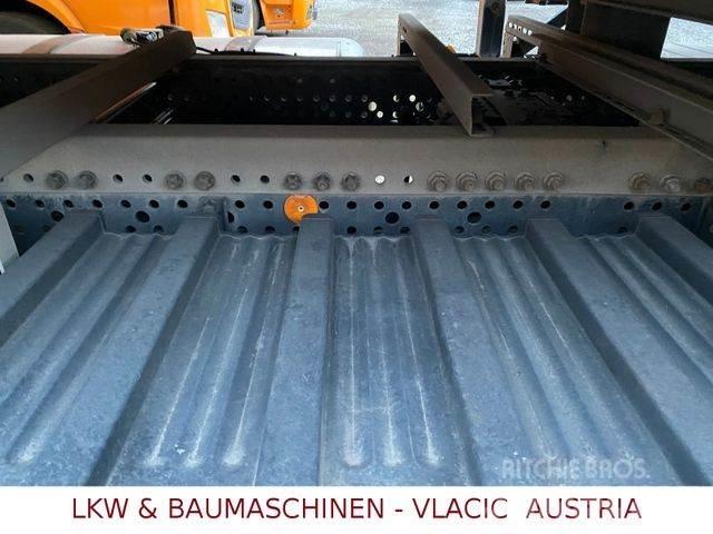 Mercedes-Benz 2545 Chassis