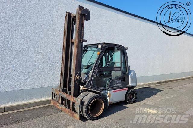 Nissan YG1D2A320 Diesel gaffeltrucks