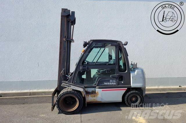 Nissan YG1D2A320 Diesel gaffeltrucks