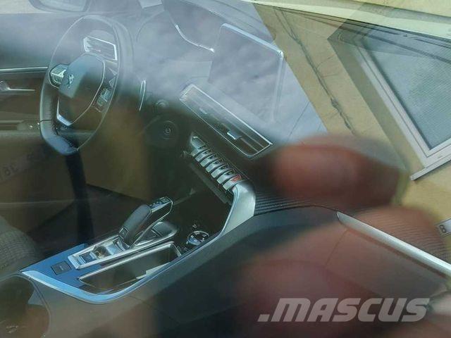 Peugeot 3008 Pickup/Sideaflæsning