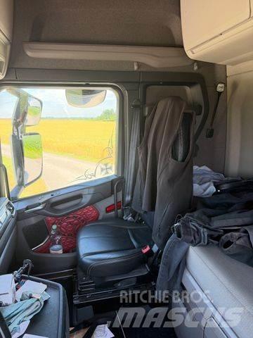 Scania S500 VOLL Trækkere
