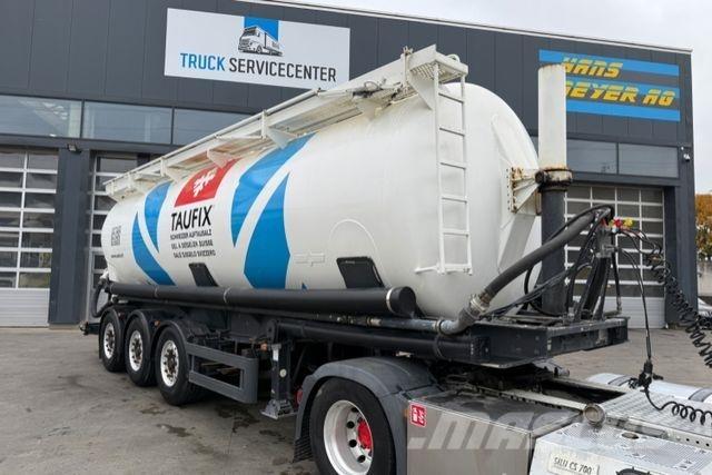 Spitzer 34m3 Semi-trailer med Tank