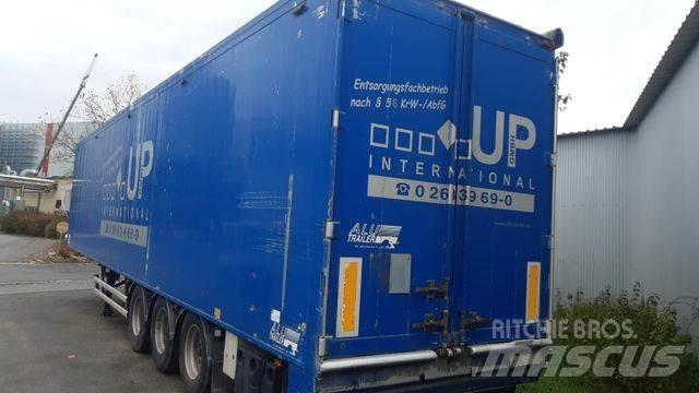 Stas Schubboden 92 Semi-trailer med fast kasse