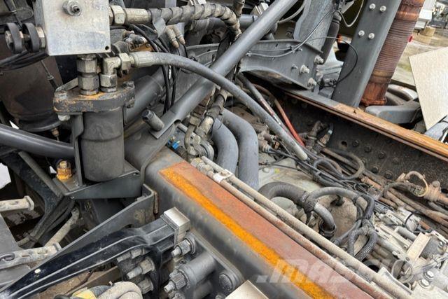 Volvo FH-500 10x4 Chassis