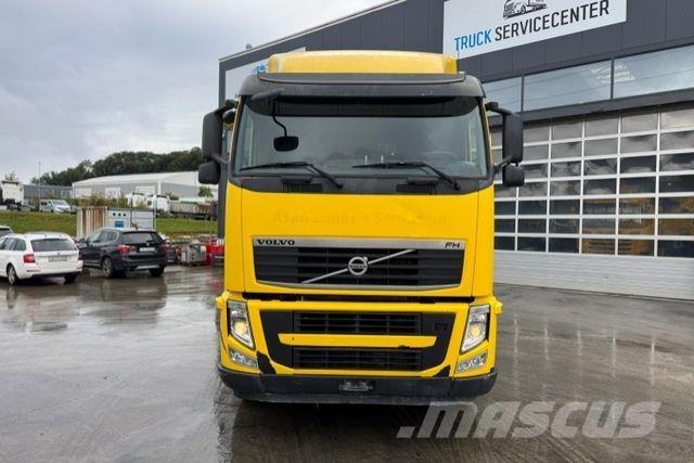 Volvo FH-500 10x4 Chassis